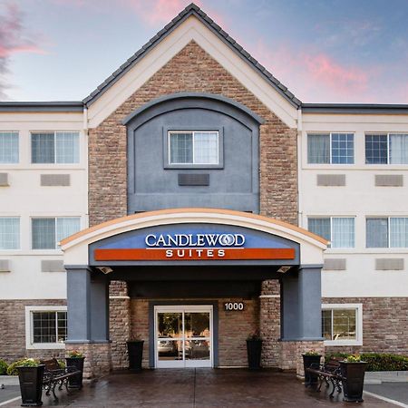 Candlewood Suites Turlock By Ihg Kültér fotó