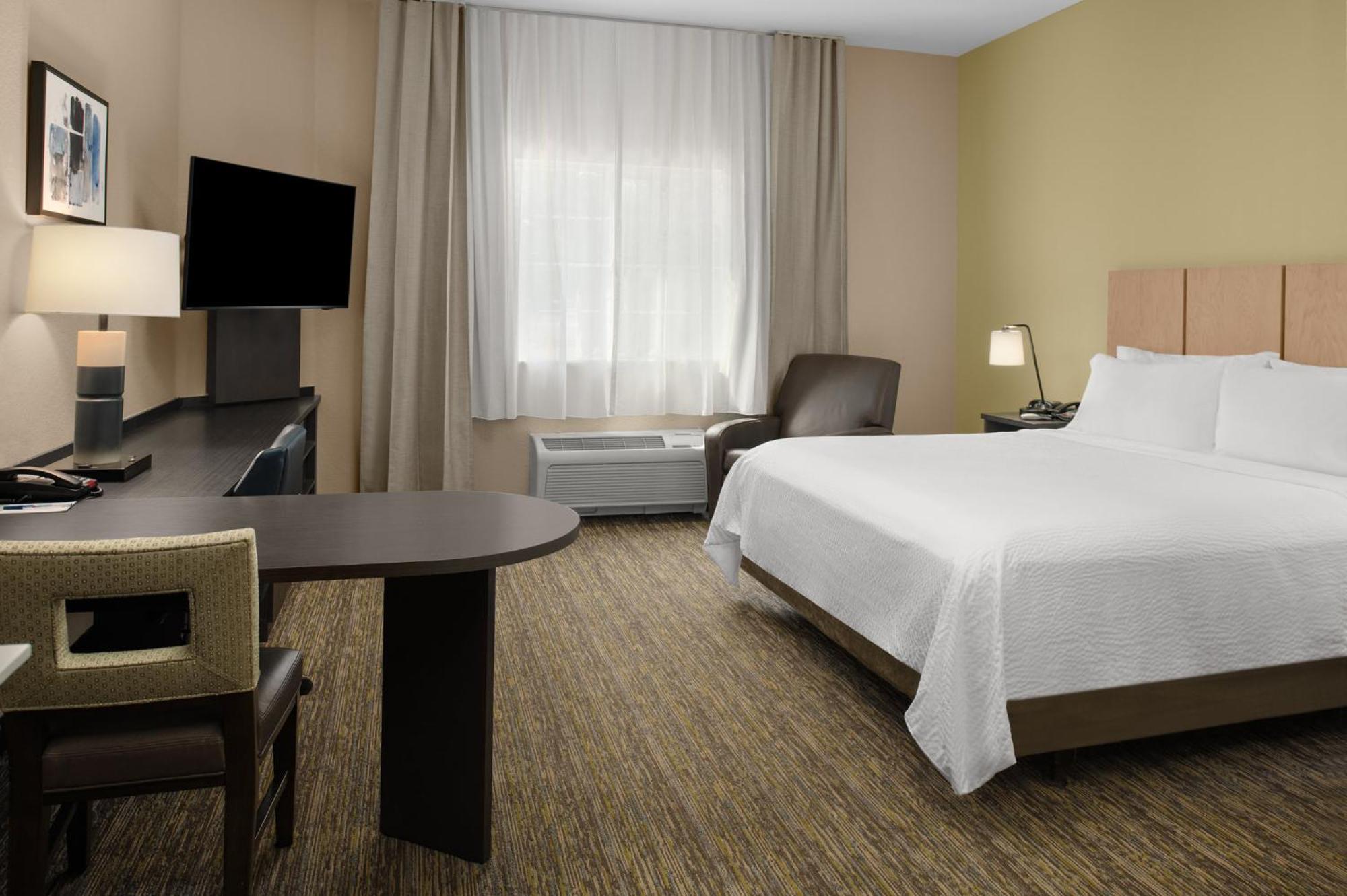 Candlewood Suites Turlock By Ihg Kültér fotó