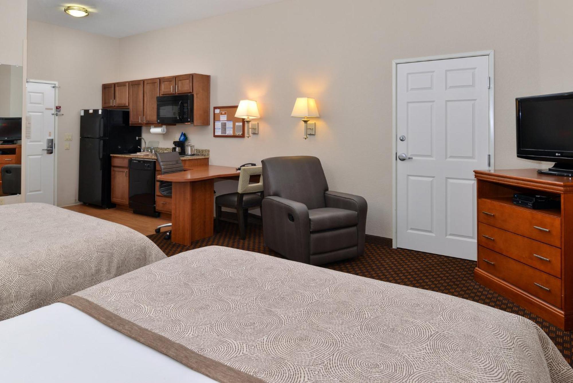 Candlewood Suites Turlock By Ihg Kültér fotó